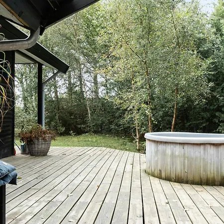 Warm Colors And Beautiful Outdoors In Thy Сasa de vacaciones *