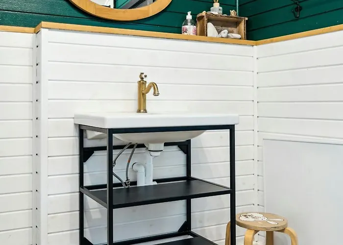 Warm Colors And Beautiful Outdoors In Thy Сasa de vacaciones *